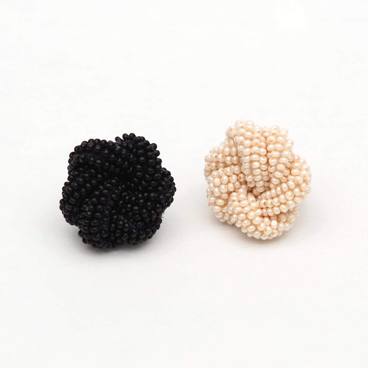 ノット｜ピアス・イヤリング 全2色